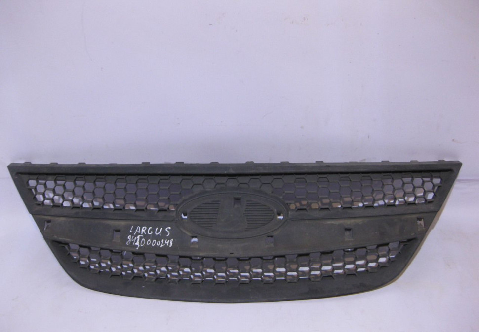 Решетка радиатора Lada Largus oem 8450000248 (скл-3)