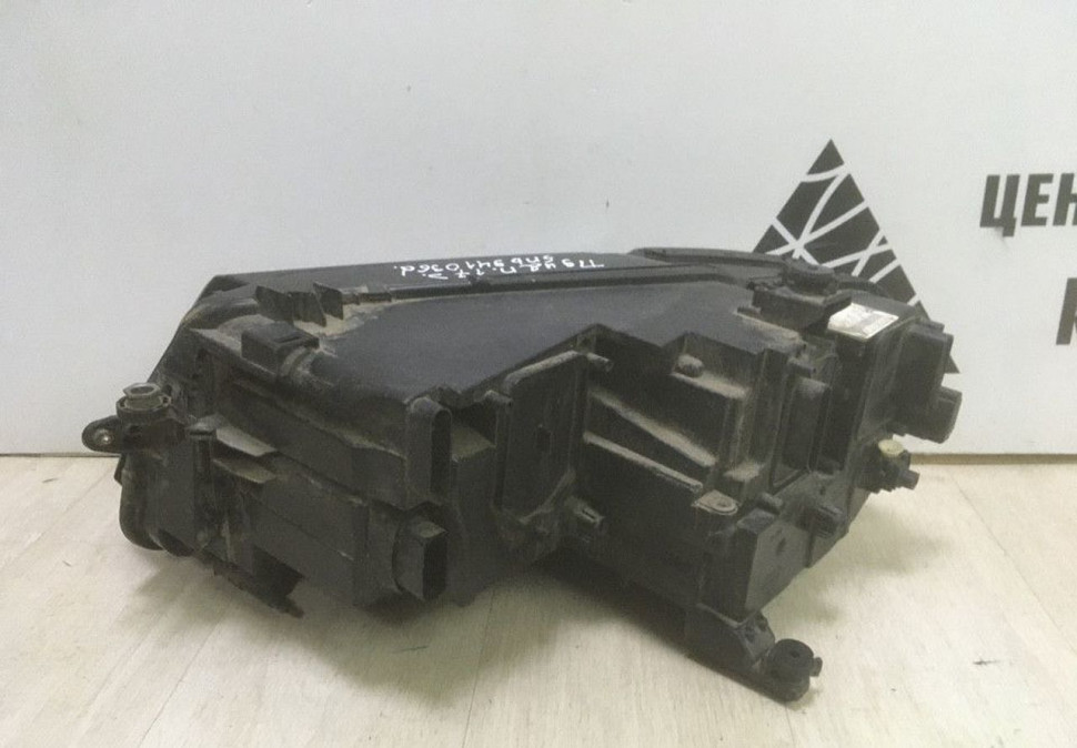 Фара правая LED Volkswagen Tiguan 2 oem 5NB941036D Фара правая LED Volkswagen Tiguan 2 oem 5NB941036D