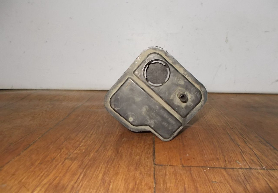 Абсорбер топливный бу Skoda Octavia A5 OEM 1K0201813