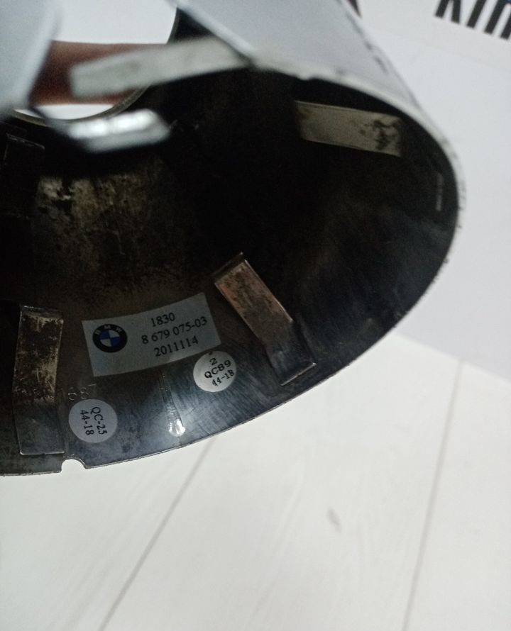 Насадка глушителя BMW 3 G20 OEM 18308679075 Насадка глушителя BMW 3 G20 OEM 18308679075