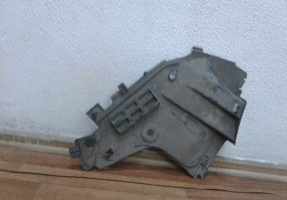 Защита переднего бампера левая Lada Largus oem 820059580 (скл-3)