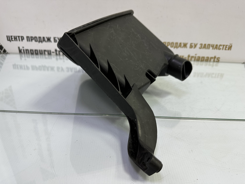 Резонатор воздушного фильтра BMW X3 G01 OEM 51863511002
