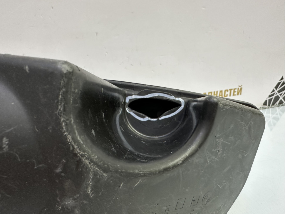 Резонатор воздушного фильтра BMW X3 G01 OEM 51863511002 Резонатор воздушного фильтра BMW X3 G01 OEM 51863511002