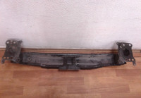 Усилитель переднего бампера Volkswagen Passat B7 oem 140032773