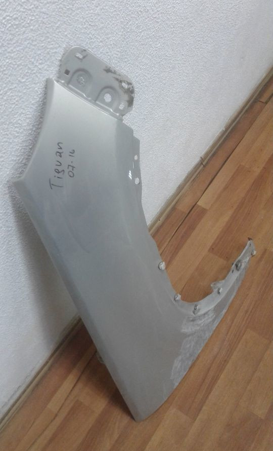 Крыло переднее правое Volkswagen Tiguan (11-16) oem 5n0821106a (после ремонта)