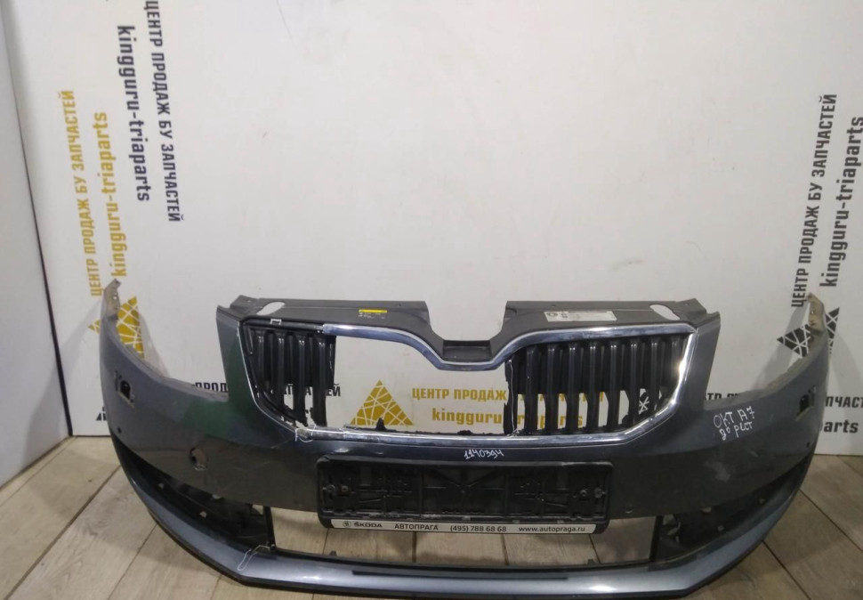 Бампер передний бу Skoda Octavia A7 OEM 5E0807221
