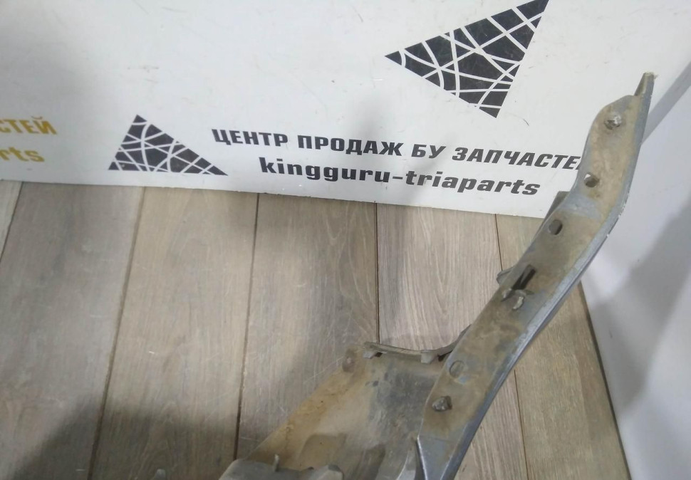 Бампер передний бу Skoda Octavia A7 OEM 5E0807221