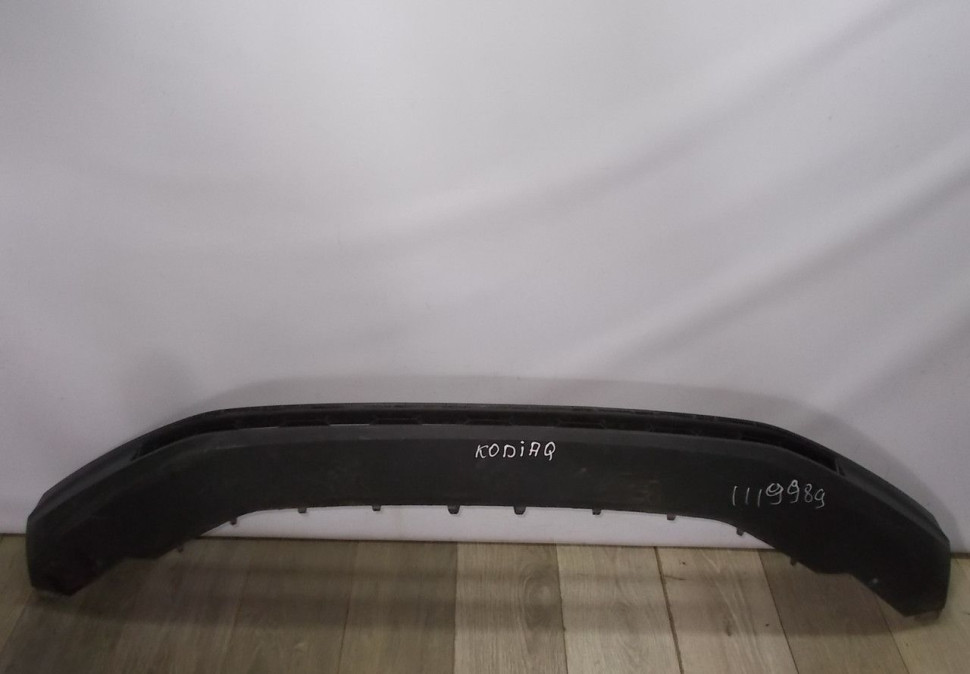 Спойлер переднего бампера бу Skoda Kodiaq OEM 565807061 (В)