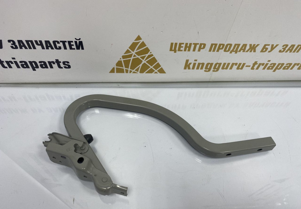 Петля крышки багажника правая Hyundai Solaris 1 2010 OEM 792204L000