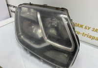 Фара правая Renault Duster рестайлинг OEM 260107307R