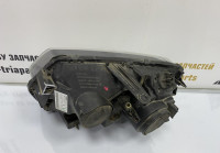 Фара правая Renault Duster рестайлинг OEM 260107307R