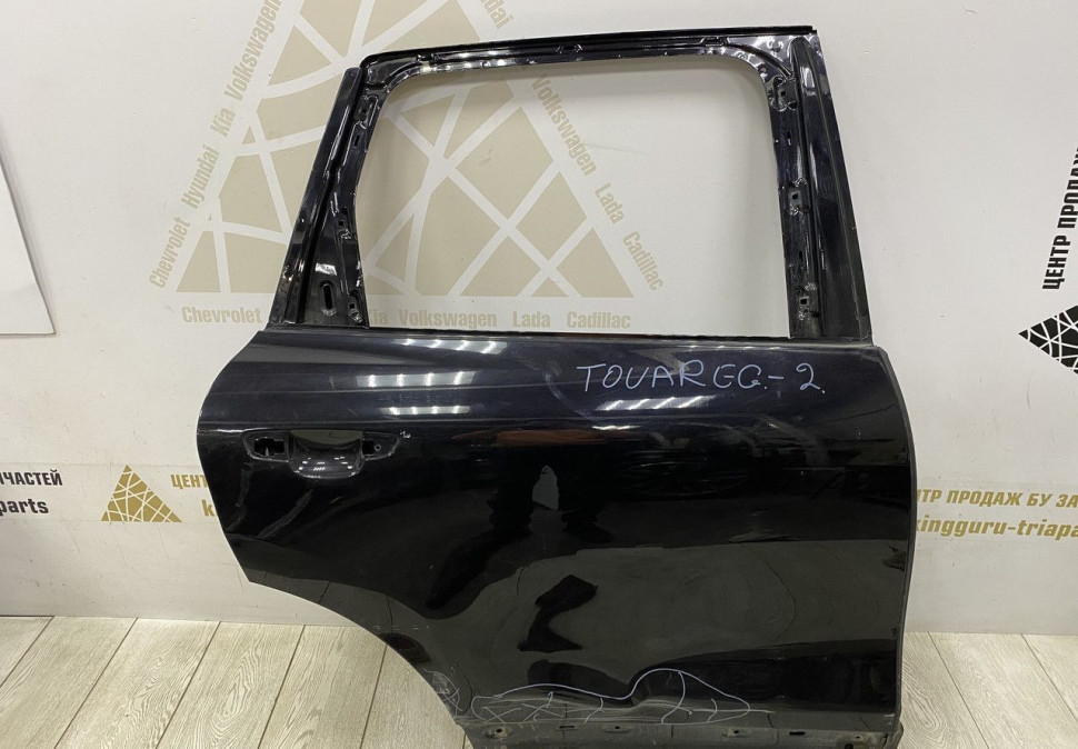 Дверь задняя правая Volkswagen Touareg 2 NF 2010 OEM 7P0833056A