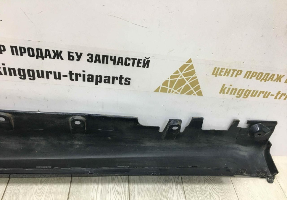 Порог правый BMW X6 F16 M-Pack OEM 51778056468 Порог правый BMW X6 F16 M-Pack OEM 51778056468