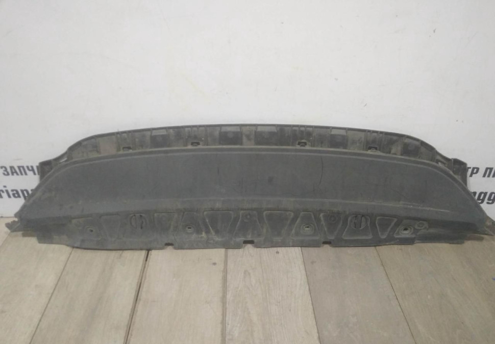 Пыльник переднего бампера бу Skoda Superb 3 OEM 3V0807611