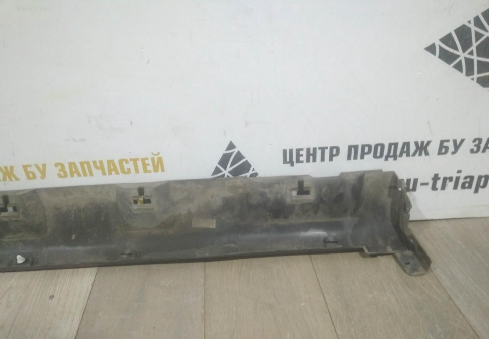 Порог правый бу Renault Sandero Stepway 2 OEM 764266165R Порог правый бу Renault Sandero Stepway 2 OEM 764266165R