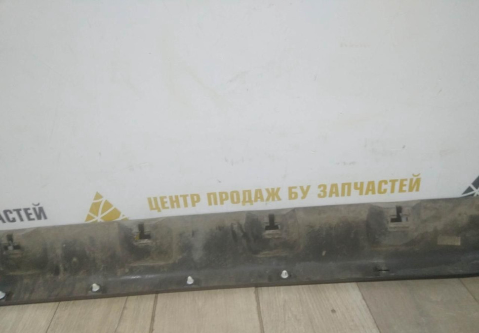 Порог правый бу Renault Sandero Stepway 2 OEM 764266165R Порог правый бу Renault Sandero Stepway 2 OEM 764266165R