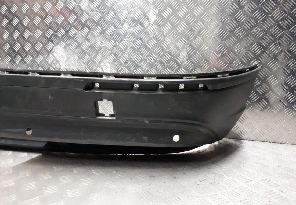 Спойлер заднего бампера Volkswagen Tiguan 2  oem 5na807521