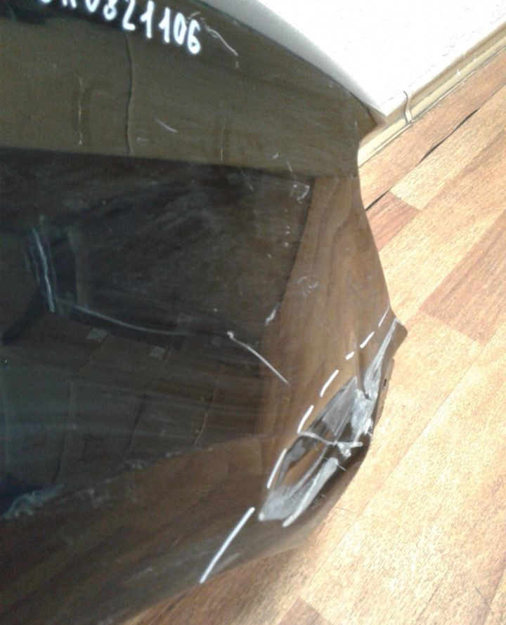 Крыло переднее правое Volkswagen Polo седан oem 6r0821106 вмятина