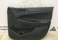 Обивка двери правая передняя Hyundai Tucson 3 2015 OEM 82361D7000