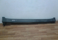 Накладка порога правая Kia Sportage 4 (16>) oem 87754F1000