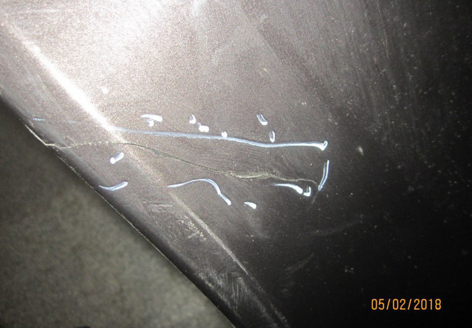 Бампер передний Lada Vesta (трещина) oem 8450006666 (скл-3) Бампер передний Lada Vesta (трещина) oem 8450006666 (скл-3)