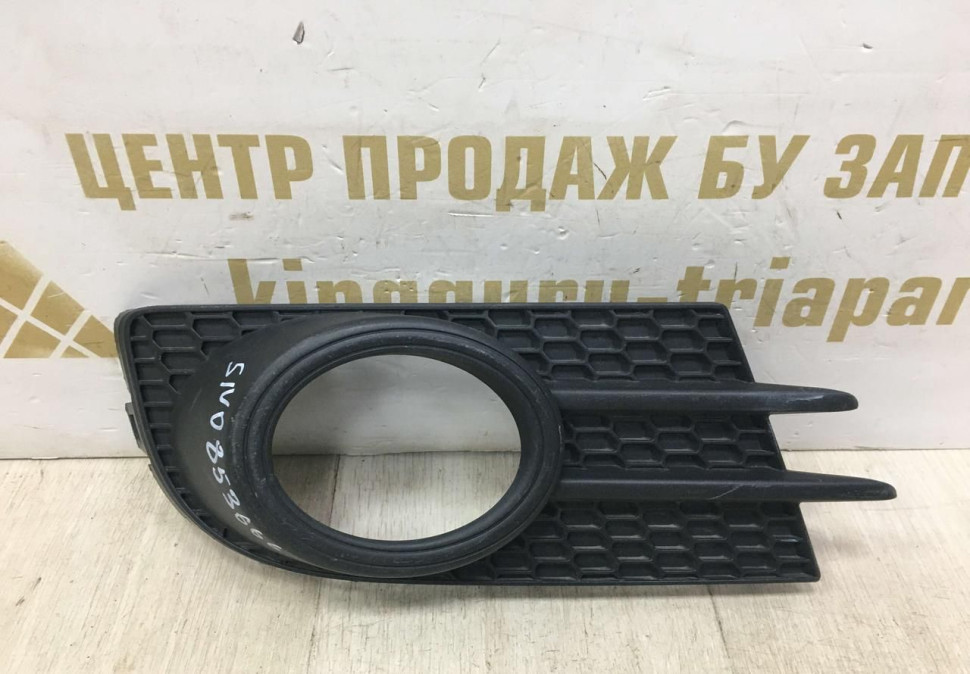 Накладка ПТФ правая Volkswagen Tiguan 1 рест 2011-2016 oem 5N0853666