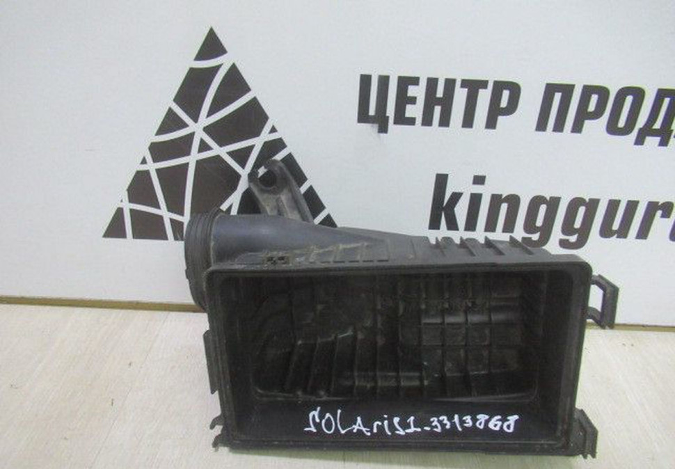 Корпус воздушного фильтра нижний Hyundai Solaris 2 oem 28112h8100