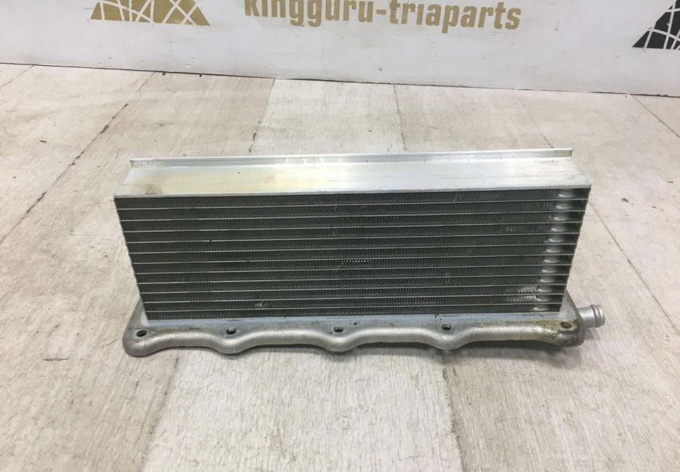 Радиатор интеркулера Skoda Octavia A7 1.4 OEM 04E145749F