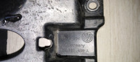 Кронштейн расширительного бочка Volkswagen Transporter T5 09-15 oem 7E0121409A