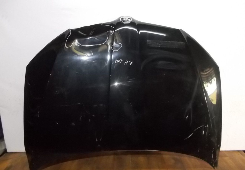 Капот бу Skoda Octavia A7 OEM 5E0823031