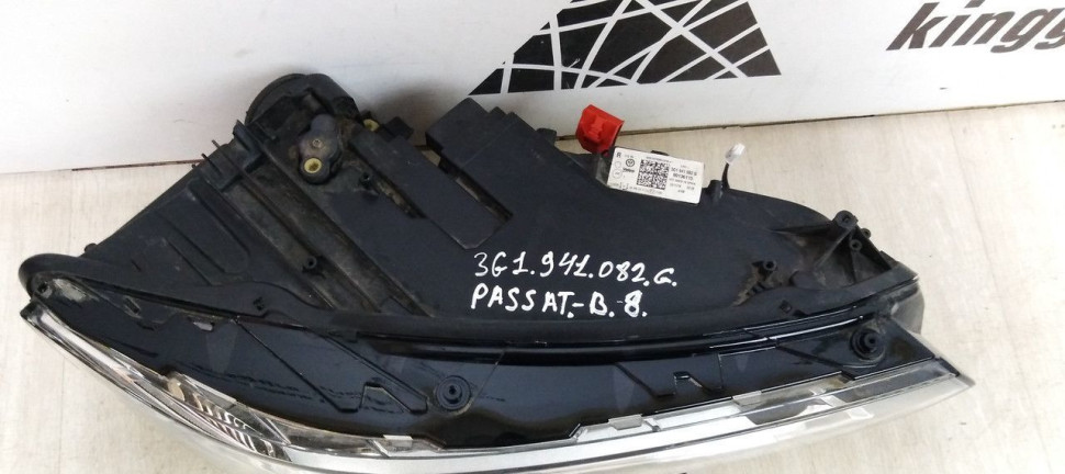 Фара правая Volkswagen Passat B8 oem 3g1941082g