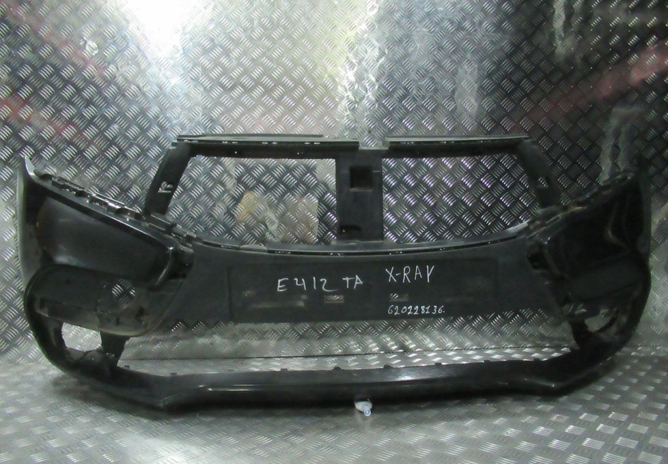 Бампер передний Lada X-Ray oem 620228136R