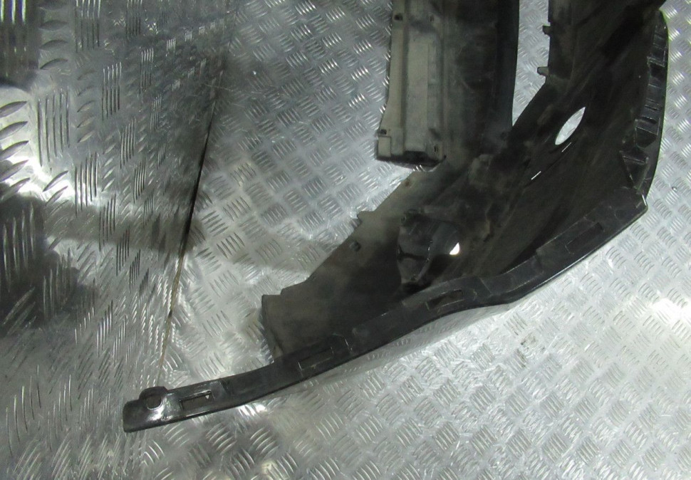 Бампер передний Lada X-Ray oem 620228136R Бампер передний Lada X-Ray oem 620228136R