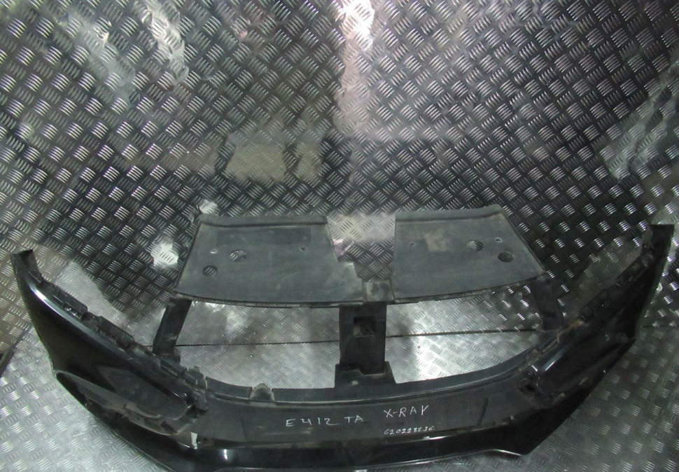 Бампер передний Lada X-Ray oem 620228136R Бампер передний Lada X-Ray oem 620228136R