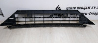 Решетка переднего бампера Volkswagen Tiguan 2 R-Line oem 5NA853677KH