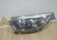 Фара левая бу Renault Kaptur OEM 260602042R