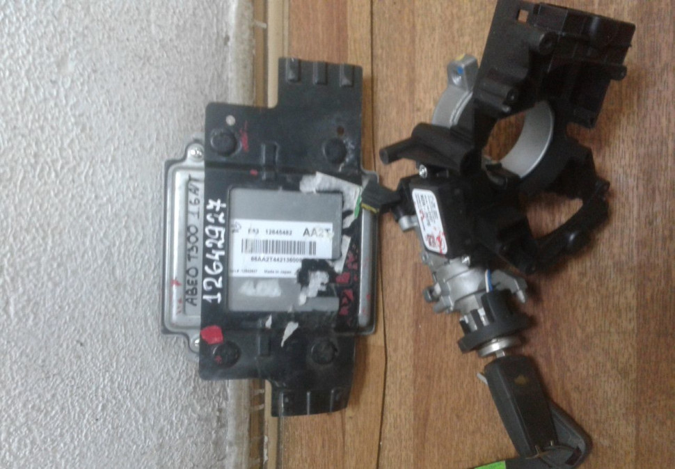 Блок управления ДВС в сборе Chevrolet Aveo T300 1.6 АКПП oem 12642927 (40м)