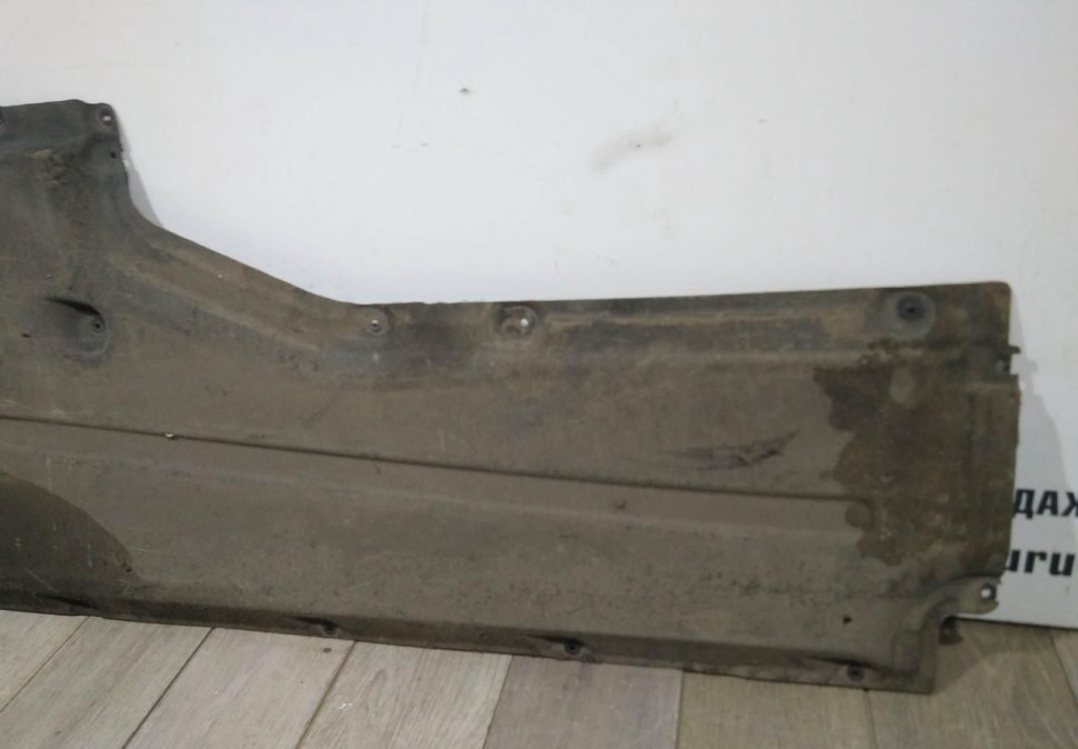 Защита днища левая бу BMW 6 G32 OEM OEM 51757374691