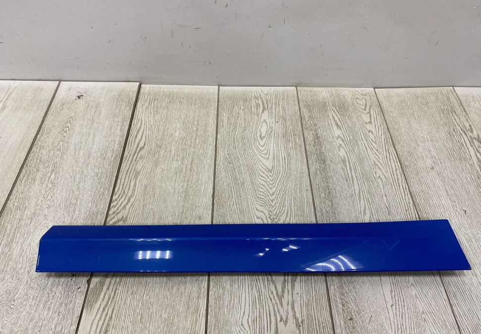 Молдинг двери задний левый BMW X1 F48 M-Pack OEM 5113806027