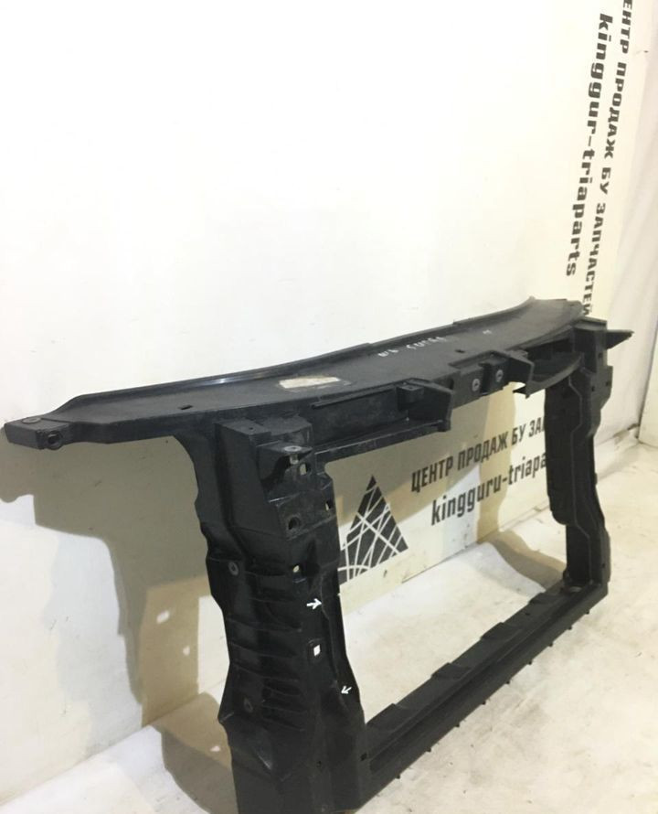 Панель передняя бу Skoda Superb 2 OEM 3T0805588D (скл-3) Панель передняя бу Skoda Superb 2 OEM 3T0805588D (скл-3)