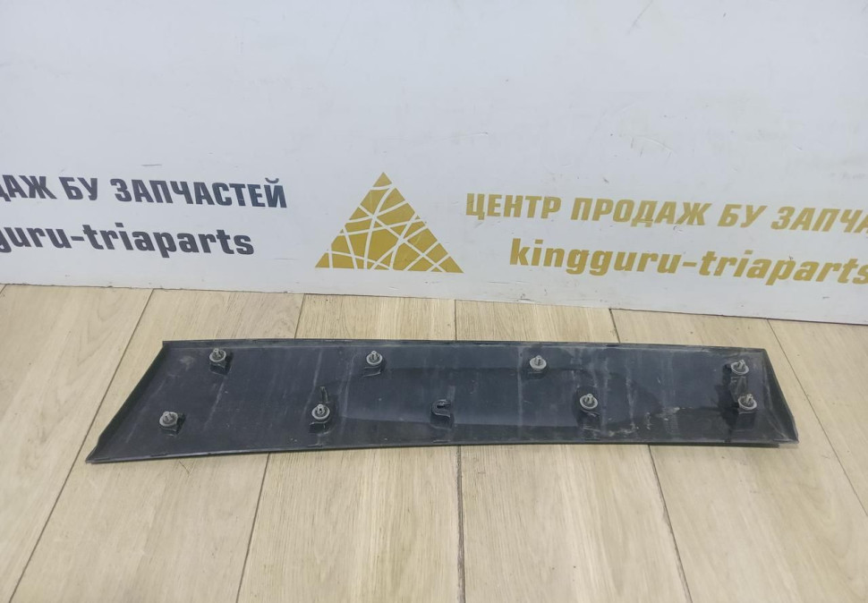 Накладка двери задняя правая бу BMW X2 F39 OEM 51137420516