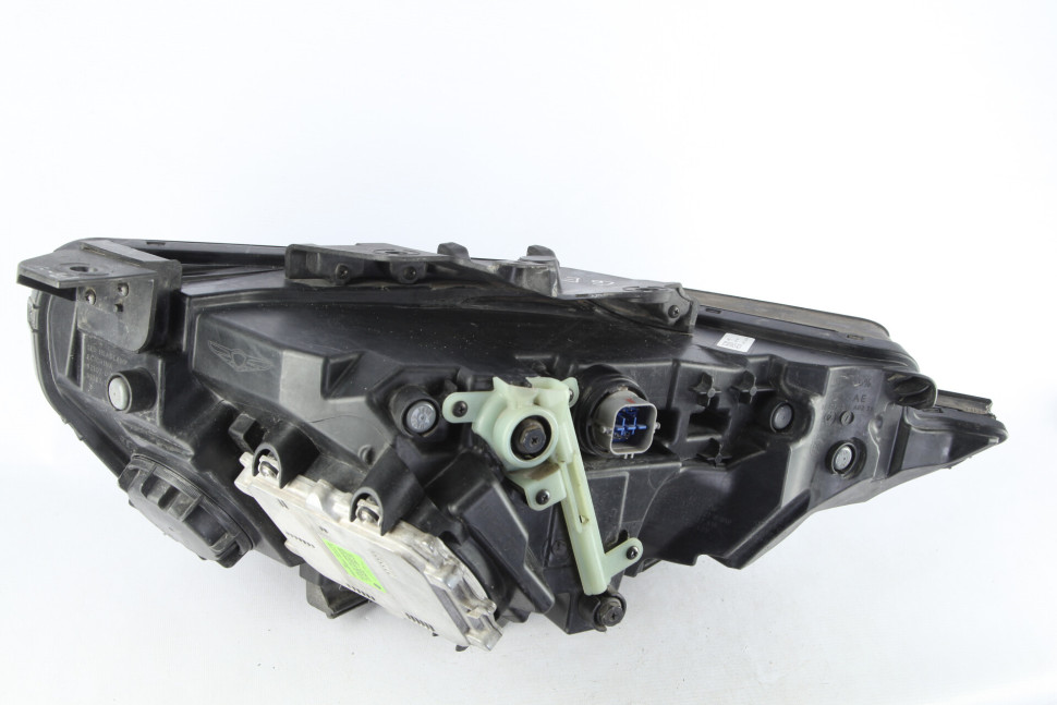 Фара правая LED Genesis G90 рестайлинг 2019 OEM 92102D2500