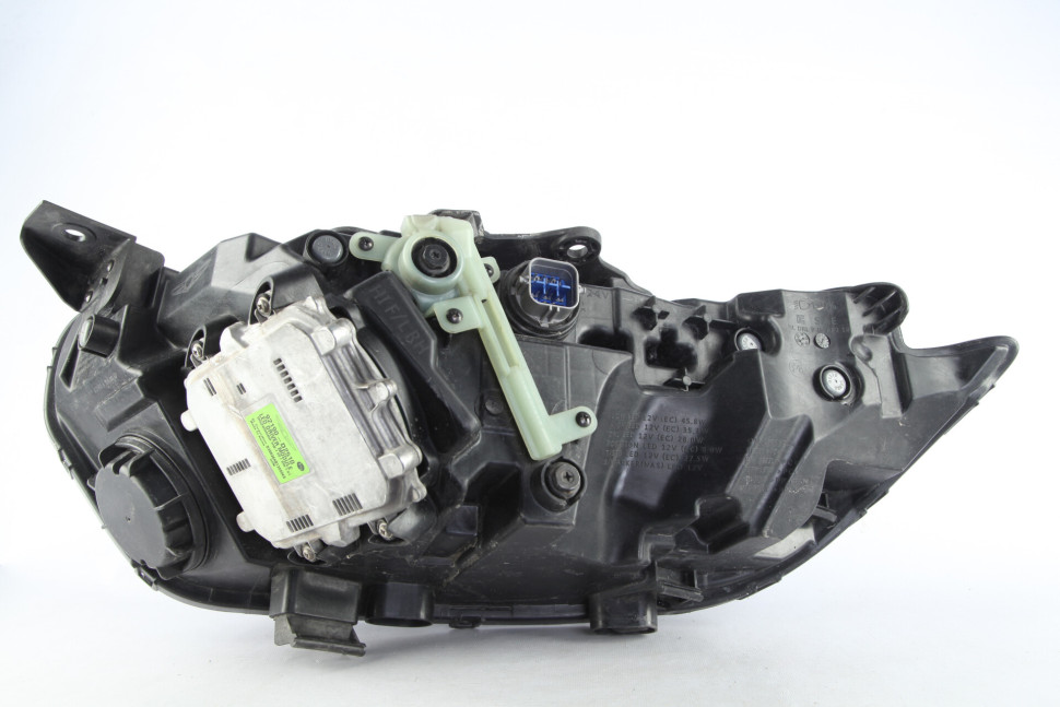 Фара правая LED Genesis G90 рестайлинг 2019 OEM 92102D2500