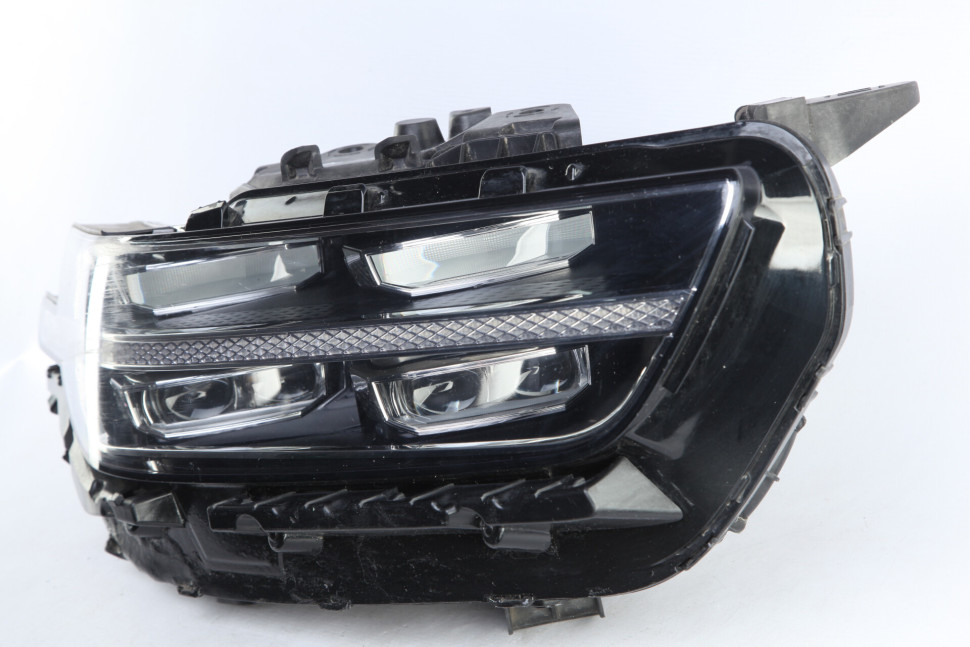 Фара правая LED Genesis G90 рестайлинг 2019 OEM 92102D2500 Фара правая LED Genesis G90 рестайлинг 2019 OEM 92102D2500