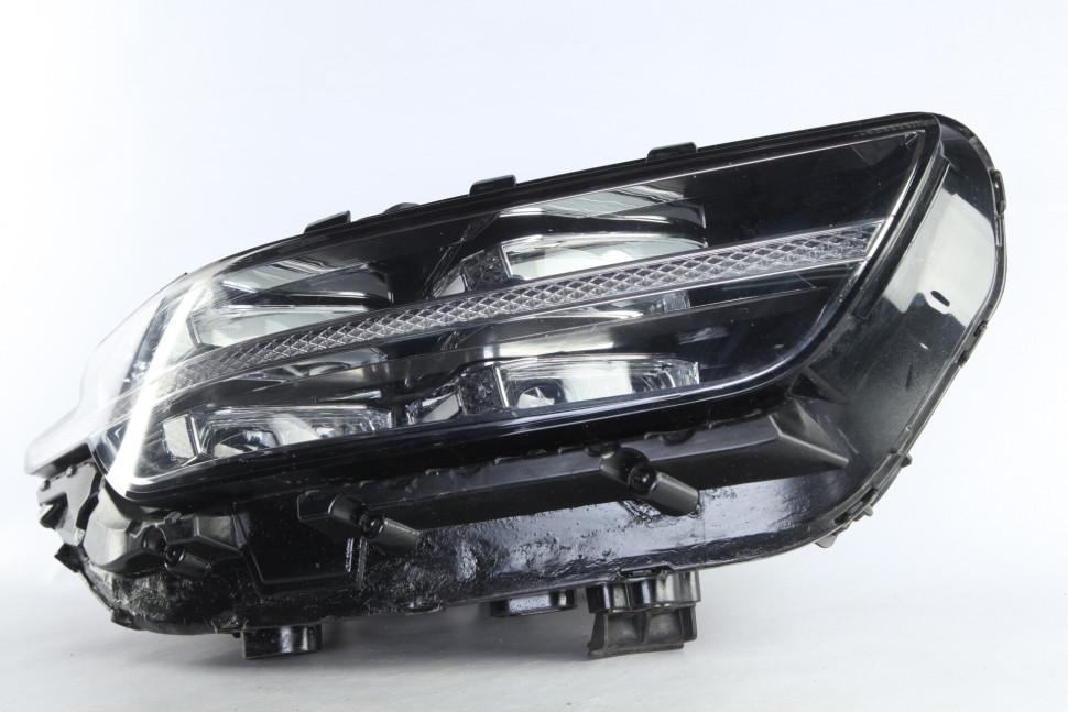 Фара правая LED Genesis G90 рестайлинг 2019 OEM 92102D2500 Фара правая LED Genesis G90 рестайлинг 2019 OEM 92102D2500