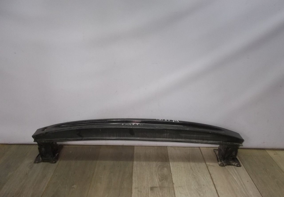 Усилитель заднего бампера бу Skoda Octavia A7 OEM 5E5807305C