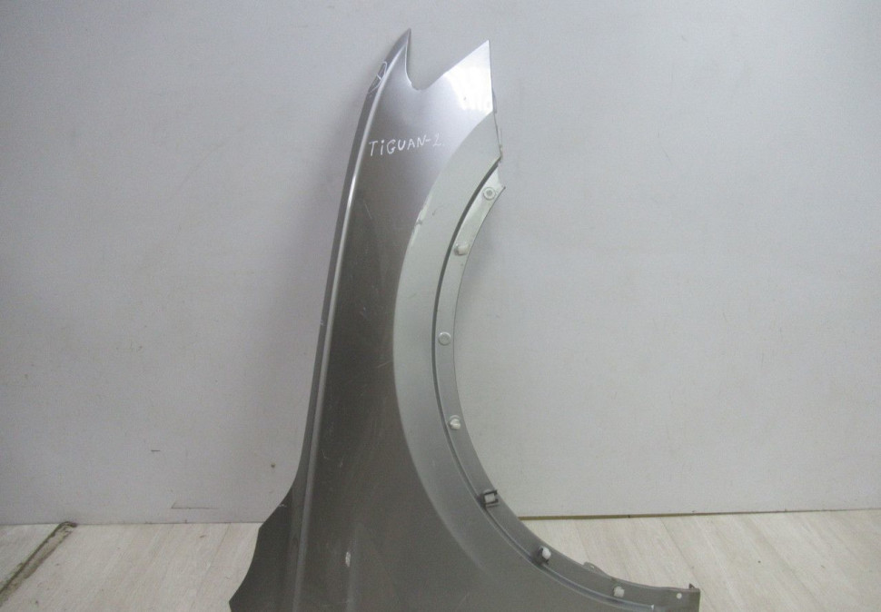 Крыло переднее правое Volkswagen Tiguan 2 oem 5NA821106