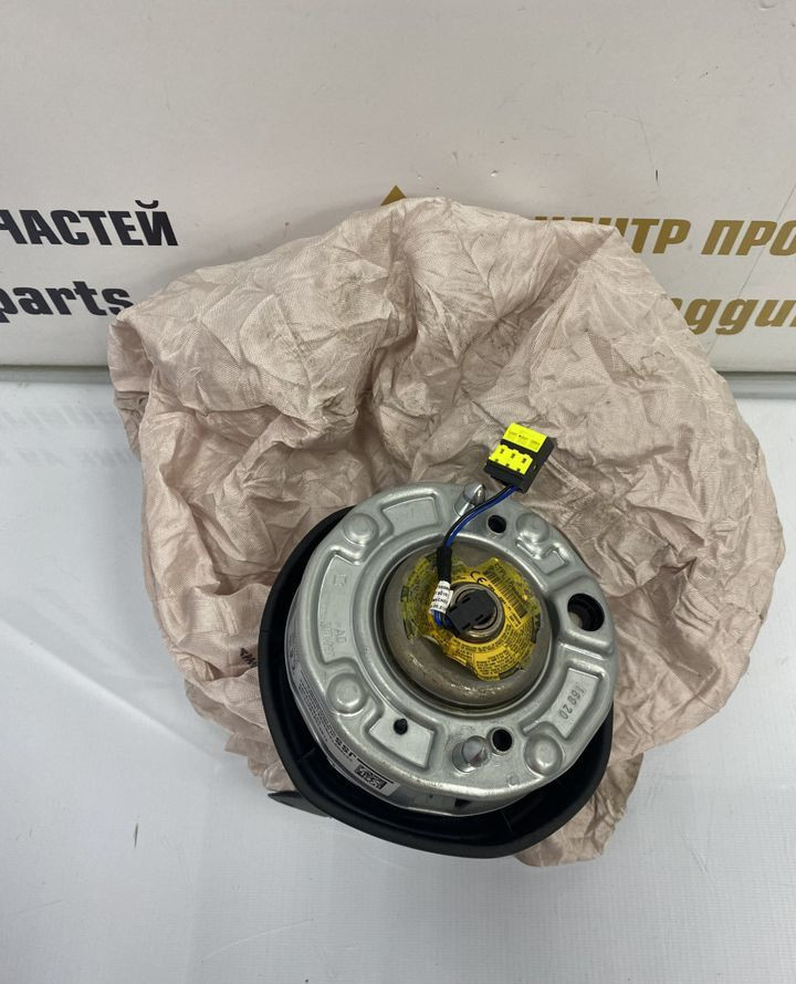Подушка безопасности в руль BMW 5 G30 OEM 32307855723