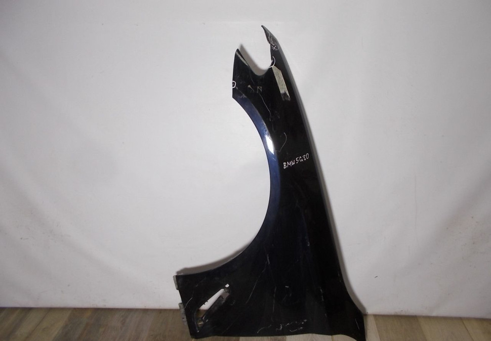 Крыло переднее левое бу BMW 5 G30 OEM 41007443687