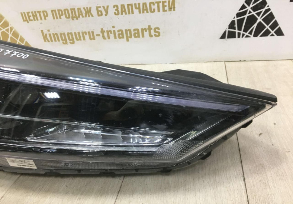 Фара правая LED Hyundai Tucson 3 рестайлинг 2018 OEM 92102D7700